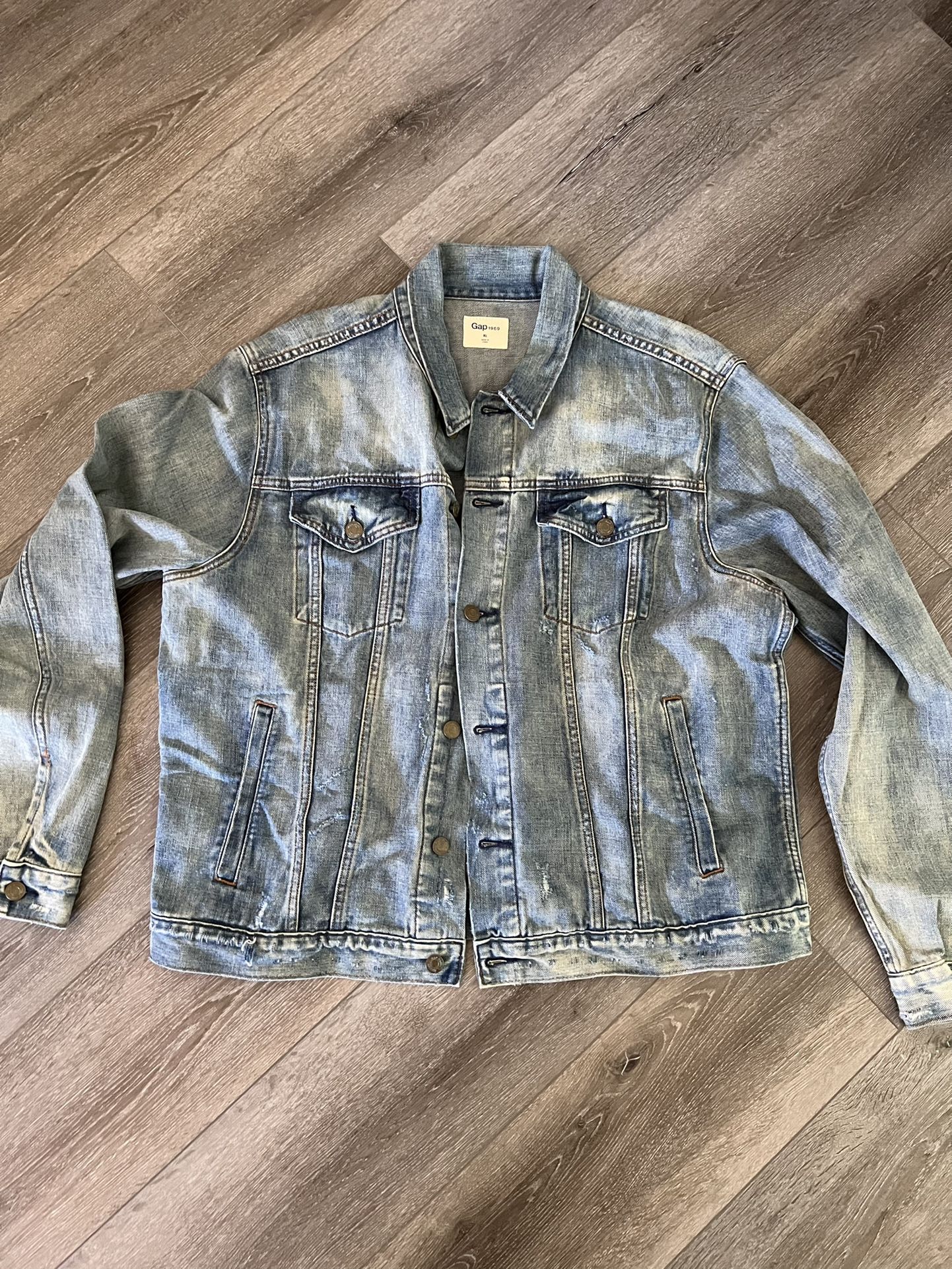 XL Gap Blue Denim Jacket