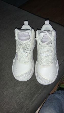 Moolah KIDS PRESS BREAK  Basketball Shoes Kids Grade School Shoes Size 4.5 Youth New No Box