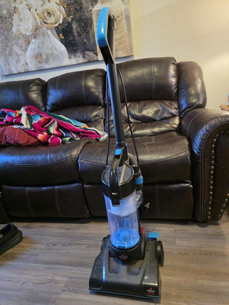 Bissell Bagless Vacuum 
