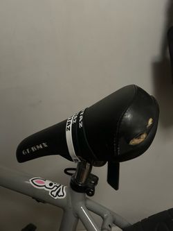 Gt bmx seat lmk