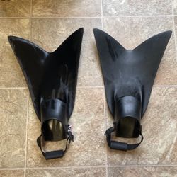 Vintage Force Fins 