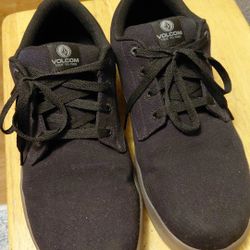 Zappos Volcom Workshoes 11.5 Black