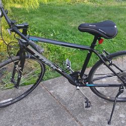 Trek FX2 mens bike 