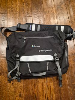 Patagonia with company logo computer bag