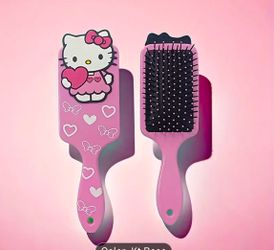 Hello Kitty Hairbrush