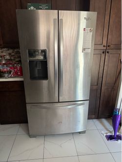 Refrigerator  whirlpool 25cu.