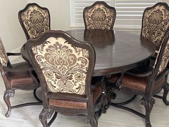 Dining room table and six chairs