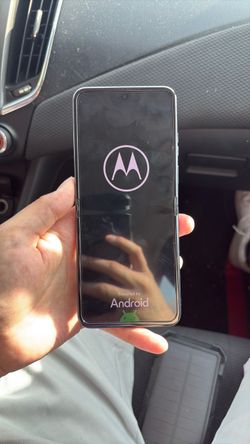 Motorola Razr 2024+ 256gb