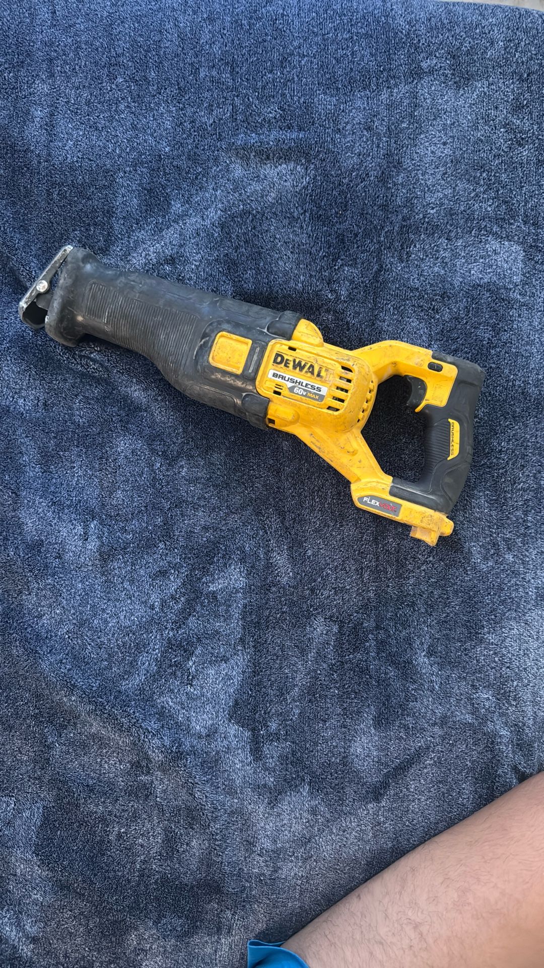 Dewalt Reciprocating Saw