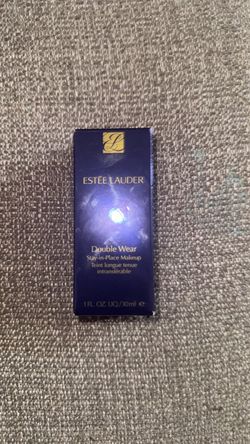 Estée Lauder Foundation 3N2
