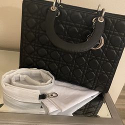hand bag 