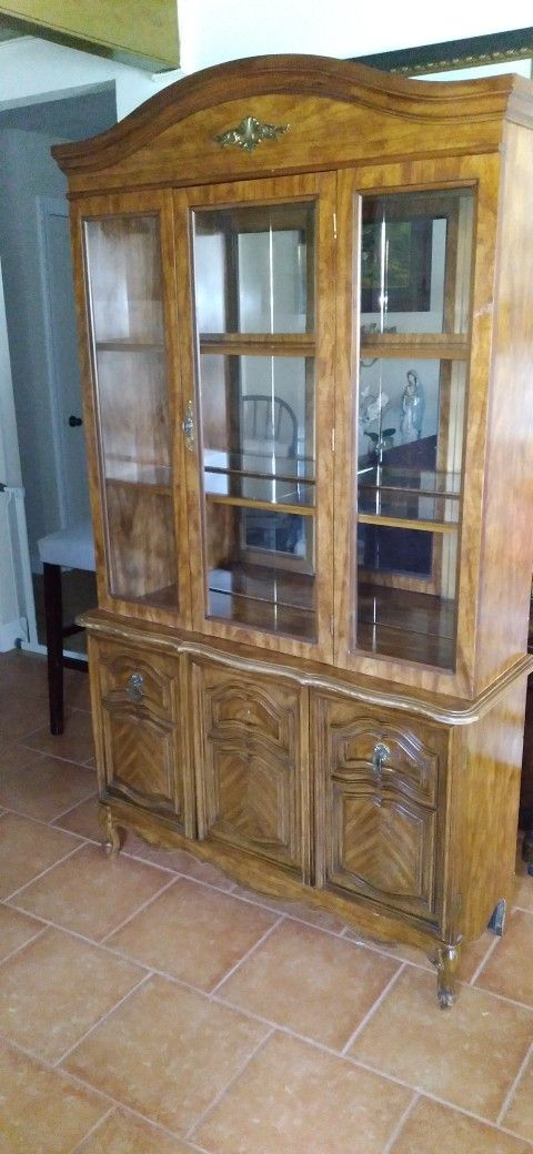 China Cabinet 