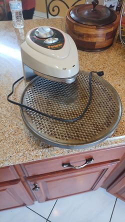 PRESTO PIZZAZZ Rotating Pizza Oven