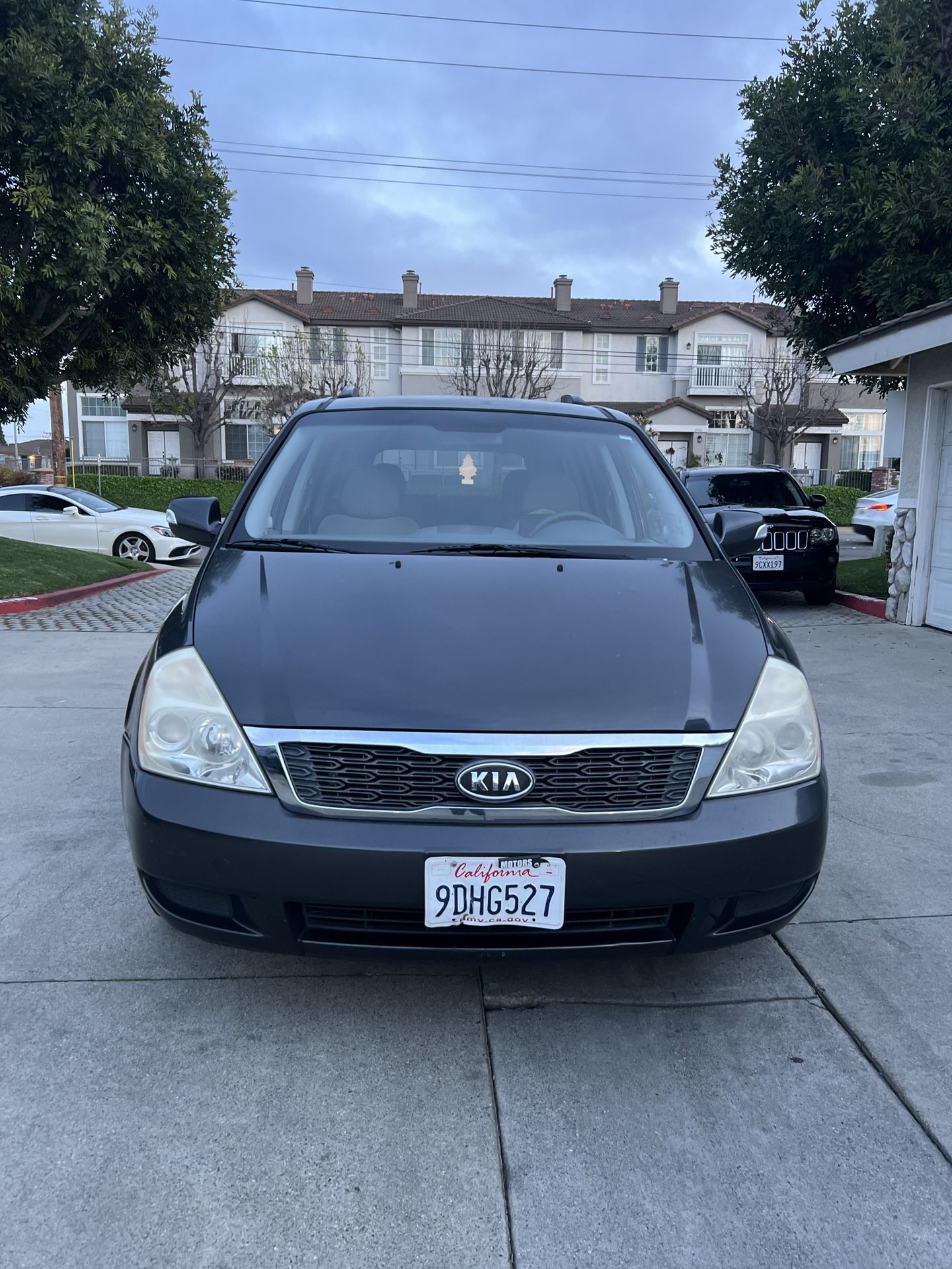 2012 KIA Sedona