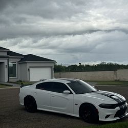 2019 Dodge Charger Scat Pack 