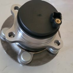17 - 20 Lincoln MKZ Front Wheel Bearing And Hub Assembly
