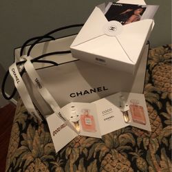 Chanel Parfum In Sm Box &shop Bag