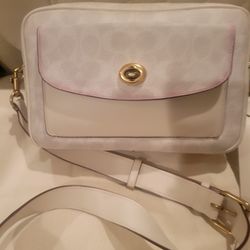 Coach Crossbody Chalk/maroon