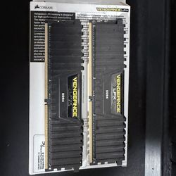 Corsair 16gb (2x8gb)DDR4 Ram