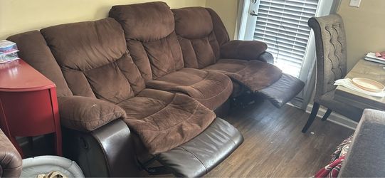 Brown couch 3 seats