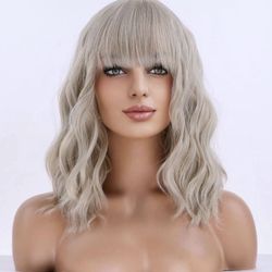 Short Blonde Wig 