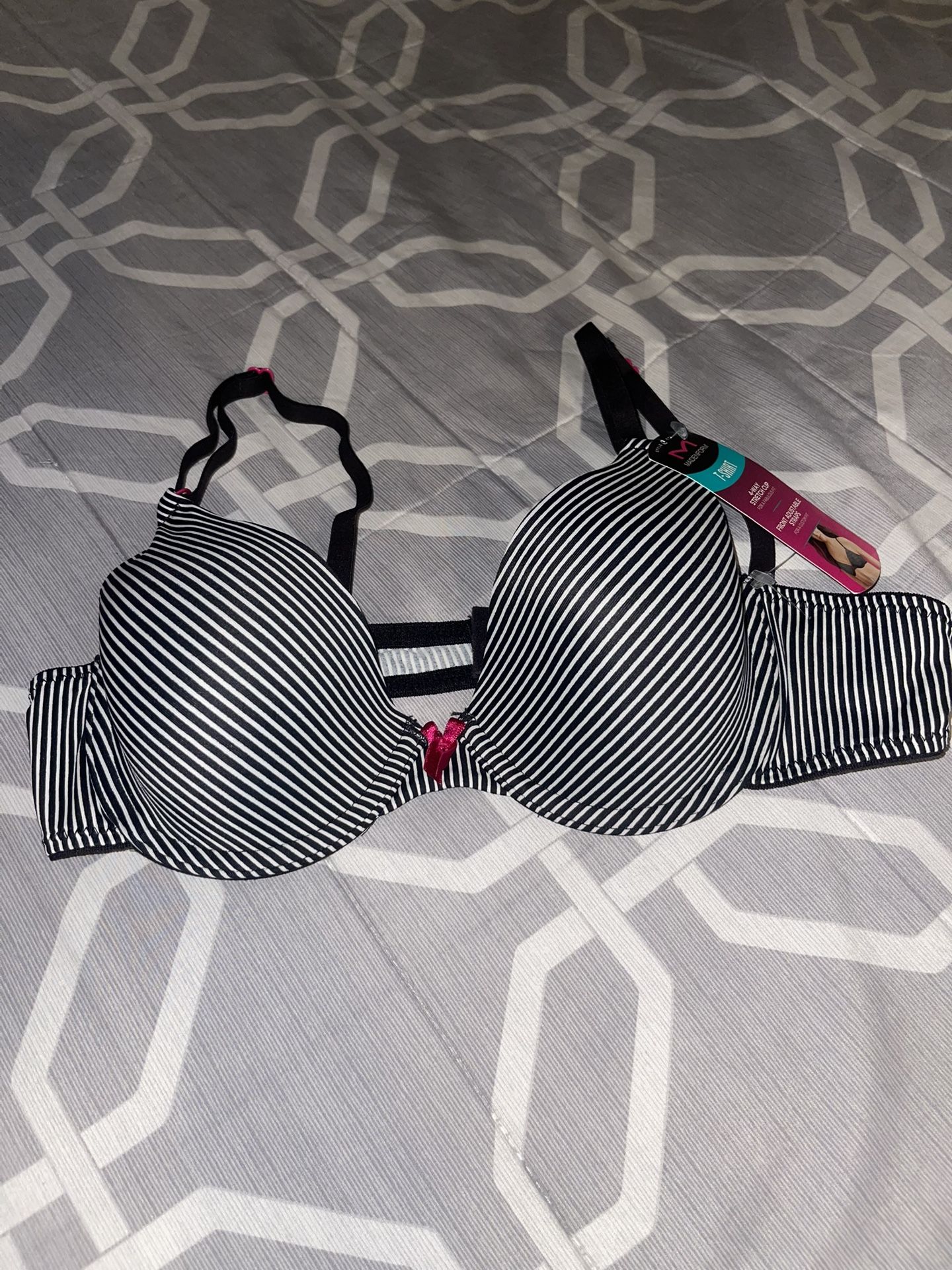 Maiden form Women’s T-shirt Bra Size 36A