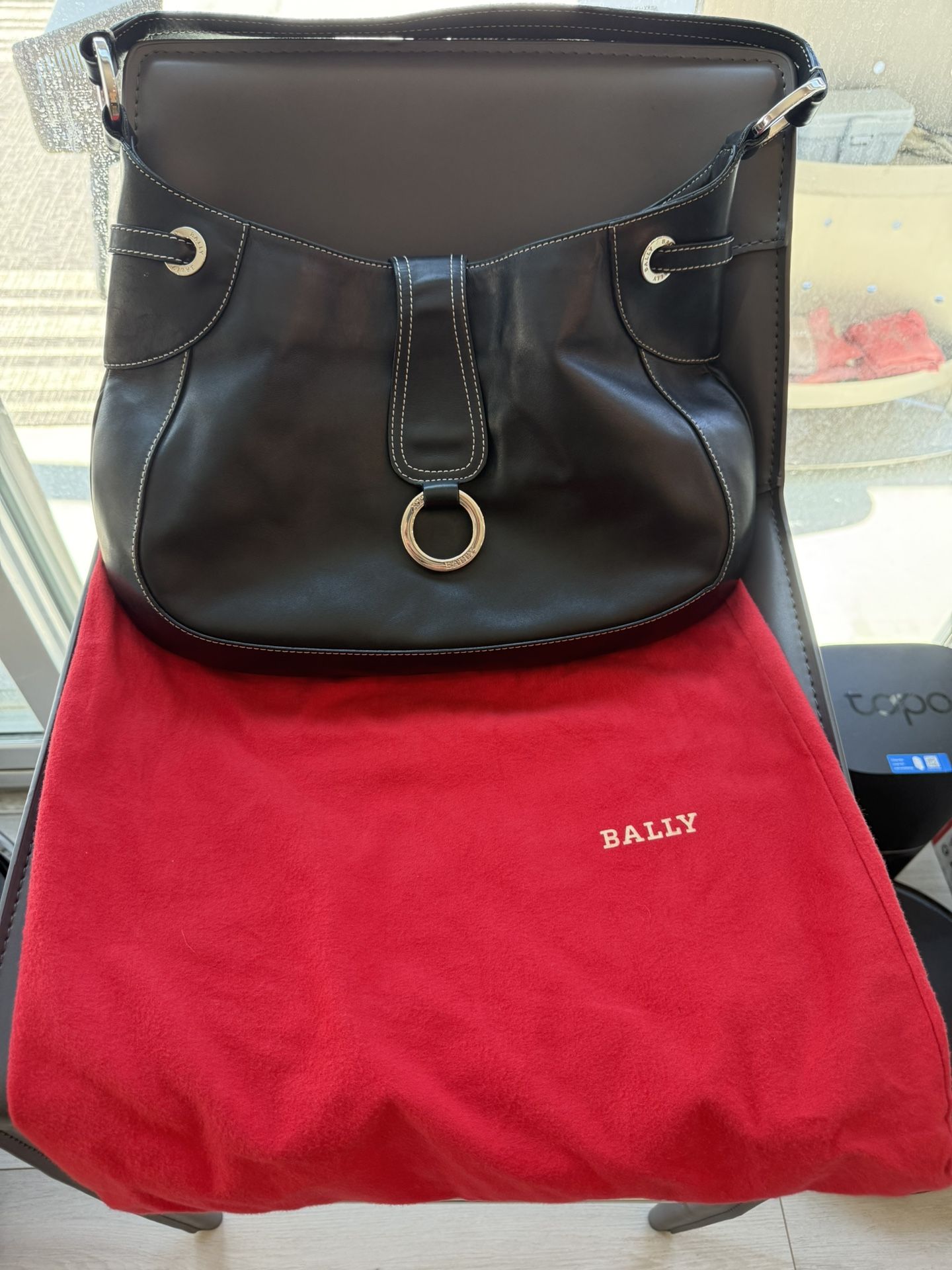 Bally Z-DEHLIA Black Leather Shoulder Bag / Hobo / Handbag / Purse – Made in Italy, Authentic