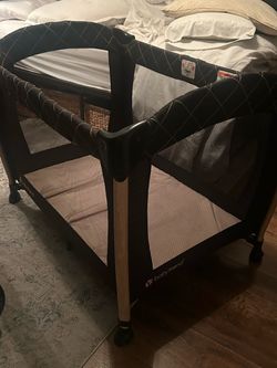 Pack and Play play yard