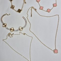 Beautiful Clover Jewelry 25$ Each High Quality Jewelry Hypoallergenic Waterproof Non Tarnish 