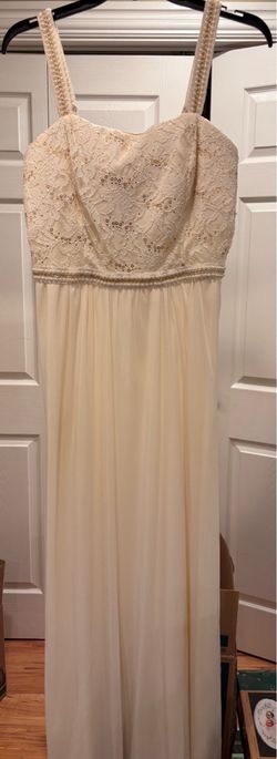 Women’s cream formal dress with pearled beading size 14. Located in Murray cash/Venmo