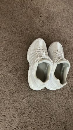 Air maxes size 11