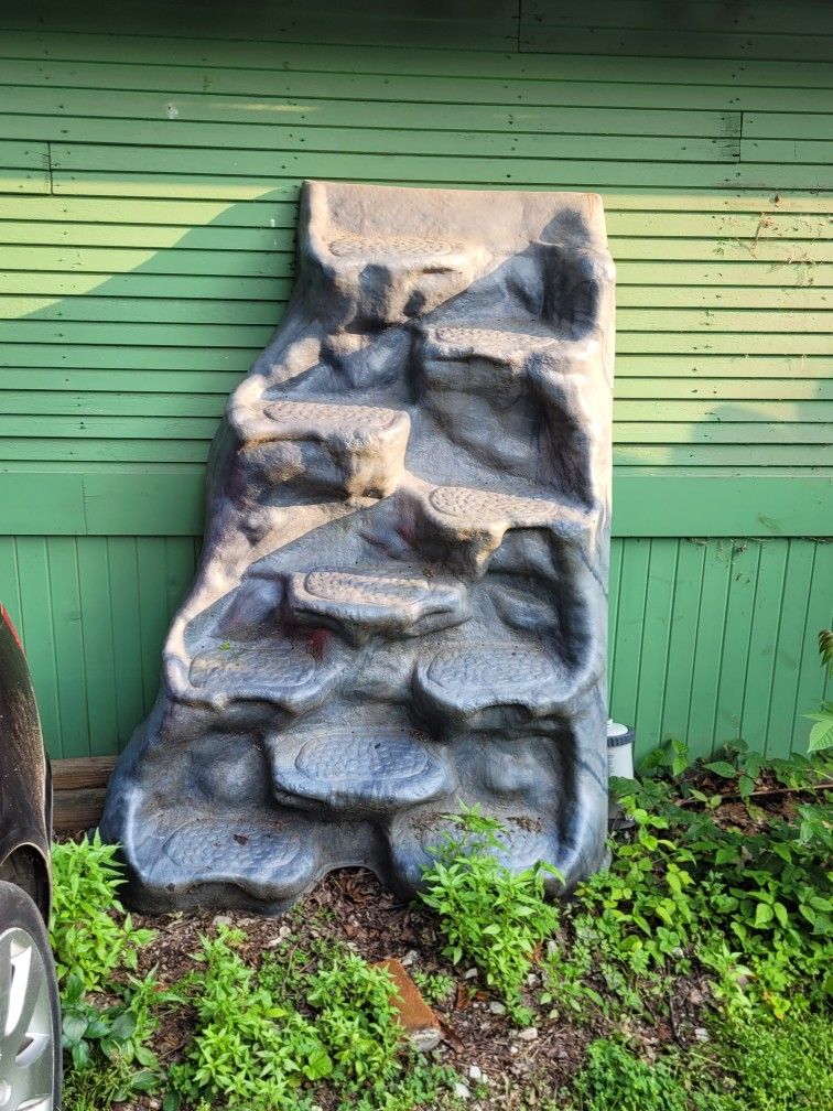 Rock Wall