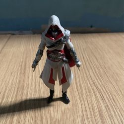 Assassin’s Creed Brotherhood Ezio Small Action Figure