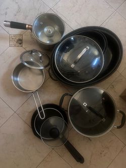 Assorted Cookware Set, pick up in Temple city