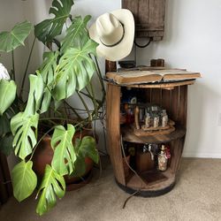 Liquor cabinet, whiskey barrel