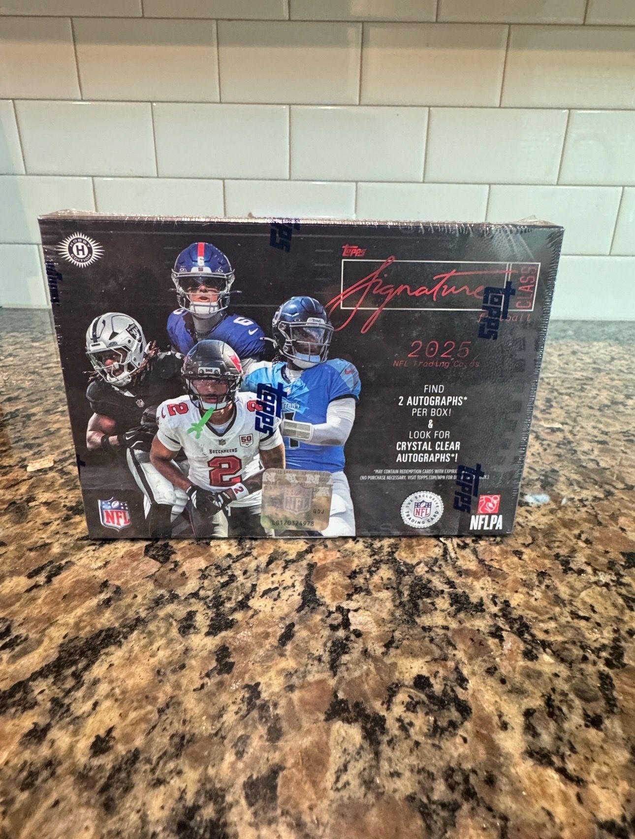 Topps Signature Class NFL Footbll Hobby Box IN HAND
