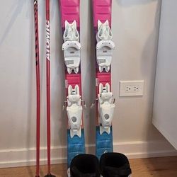 Elan Sky 110cm Skis, Atomic Ski Boots 20.0/20.5 - 247mm, Atomic Ski Poles 95cm - 38"