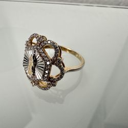 925 Sterling Silver Ring 7.5