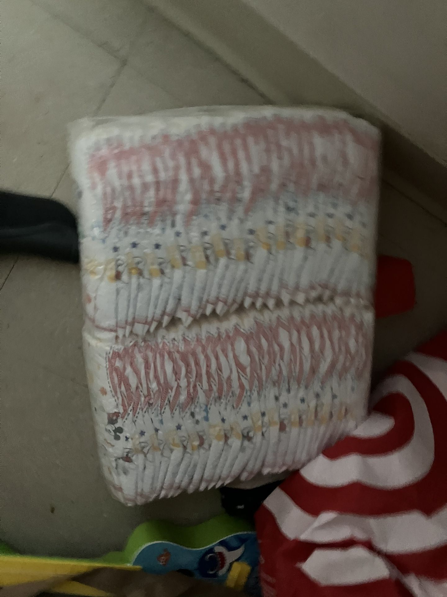 Pampers