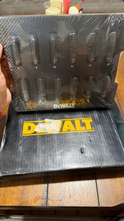DEWALT Socket Set in Box 3/8