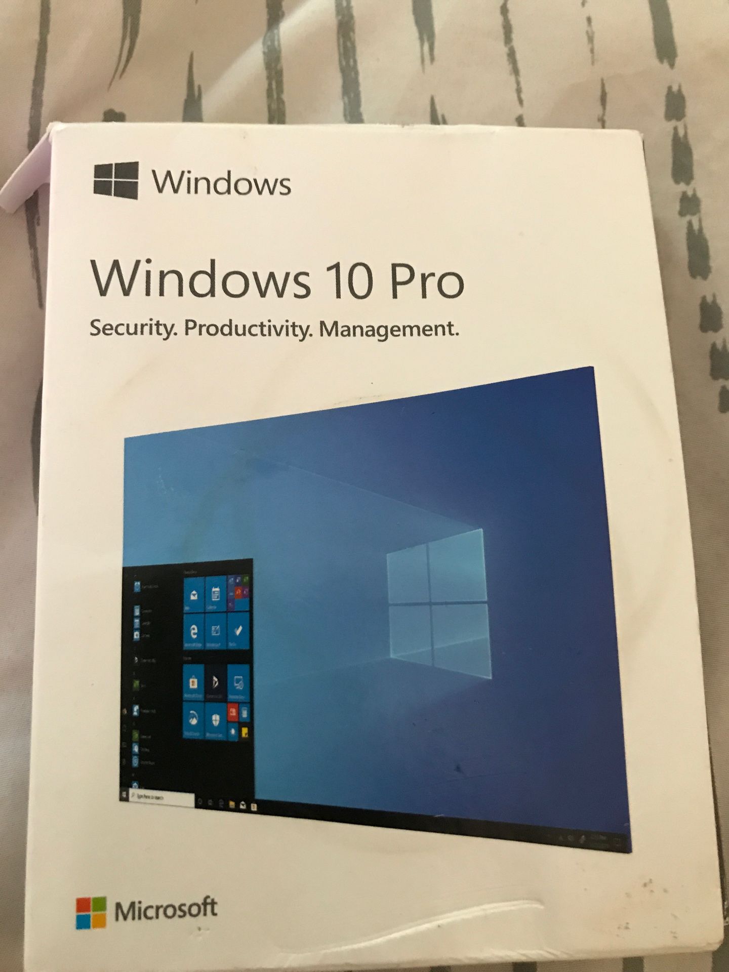 Windows 10 pro usb drive