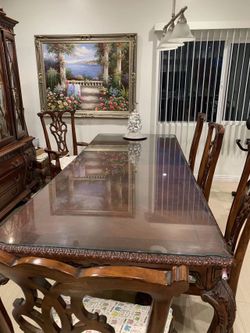 $$$ Great Traditional Dinning Table Set