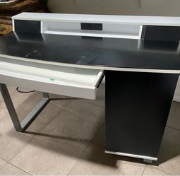 Computer desk $50 OBO