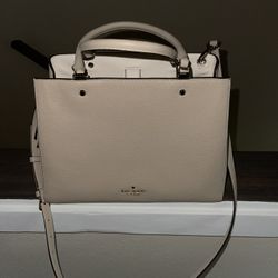 Kate Spade Medium Purse 