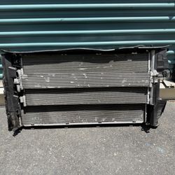 2019-2026 GMC SIERRA 1500 DENALI 6.2L RADIATOR CONDENSER FAN & TRANS COOLER NOTE
