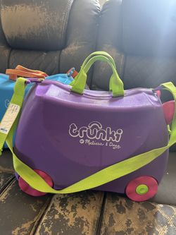 Trunki Kids Rolling Luggage- Purple Only