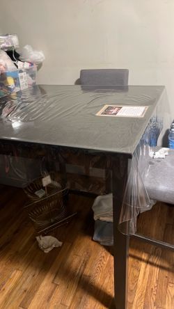 Mesa de 4 sillas