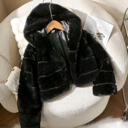 Chaqueta Corta Para Niña  Talla 9Y 