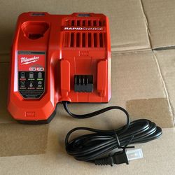 Milwaukee m12/m18 RAPID Charger