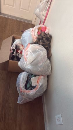 Free clothing- some kids but mostly adults Sz l/xl